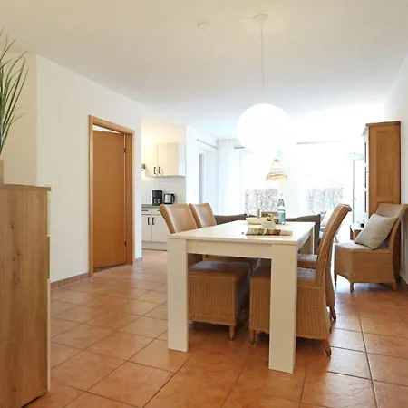 Kastanienhof Whg 01 Apartment Boltenhagen