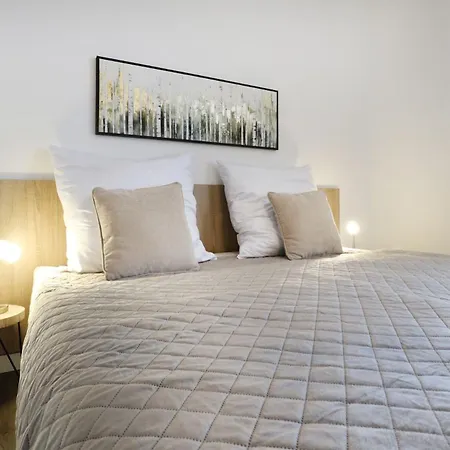 Apartment Kastanienhof Whg 01 *