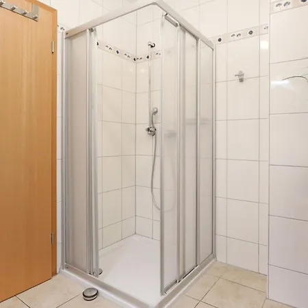 Kastanienhof Whg 01 *