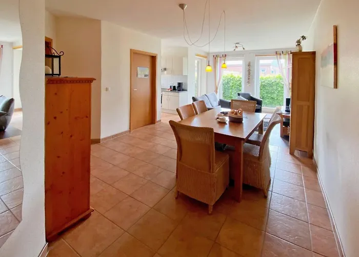 Kastanienhof Whg 01 * Boltenhagen (Ostseebad)